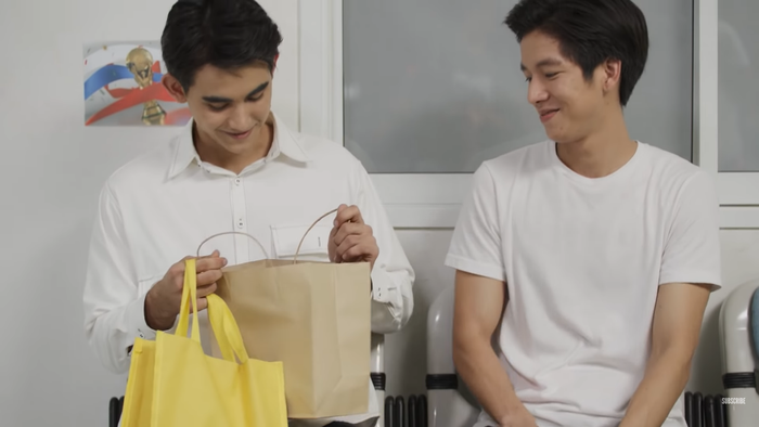 Tình cảm giữa Mil và Phukong càng trở nên sâu đậm.