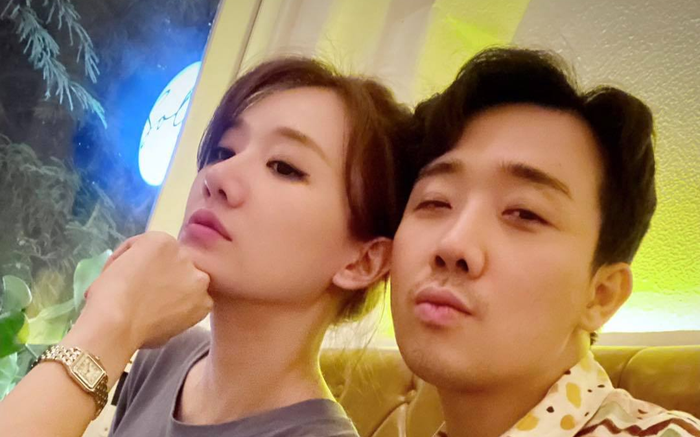 Khoe có tướng phu thê với bà xã, Trấn Thành liền bị anti-fan nói mỉa Ảnh 2