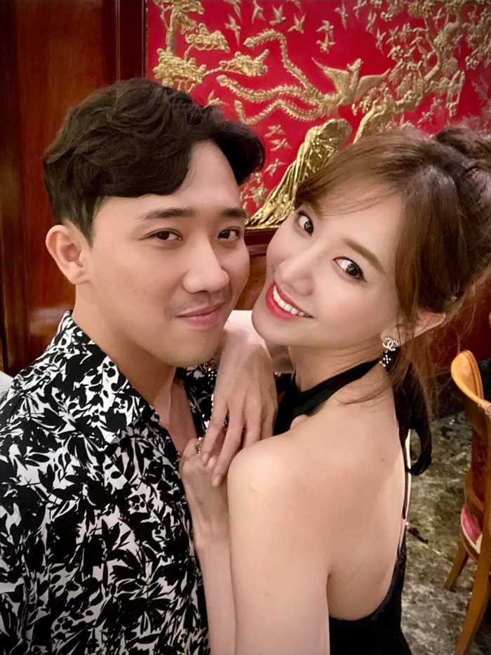 Nhìn những lần Trấn Thành sánh đôi bên cạnh Hari Won, ai nấy đều phải gật gù: Càng yêu lâu, càng giống nhau là có thật!