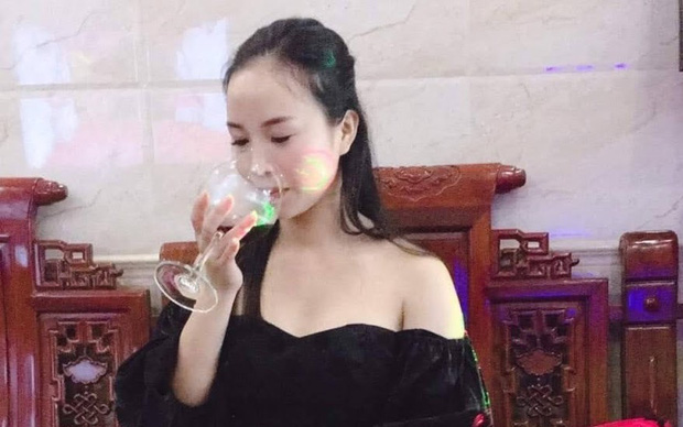 Bắt giữ hotgirl 8X điều hành đường dây đánh bạc 126 tỷ đồng dưới hình thức ghi lô đề Ảnh 2