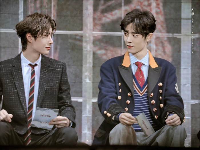 Bác Quân Nhất Tiêu (Vương Nhất Bác x Tiêu Chiến) đứng đầu bảng xếp hạng Siêu thoại (super-topic) dành cho những cặp đôi.