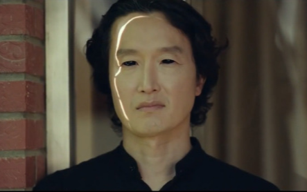 Thuyết âm mưu về cha ruột của Lee Jun Ki trong Flower of Evil, phải chăng cuộc đời đã đối xử quá đáng với anh Ảnh 2