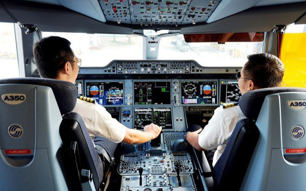 Lương phi công 'khủng' là bao nhiêu mà học phí đào tạo ngang ngửa du học Mỹ? Ảnh 2