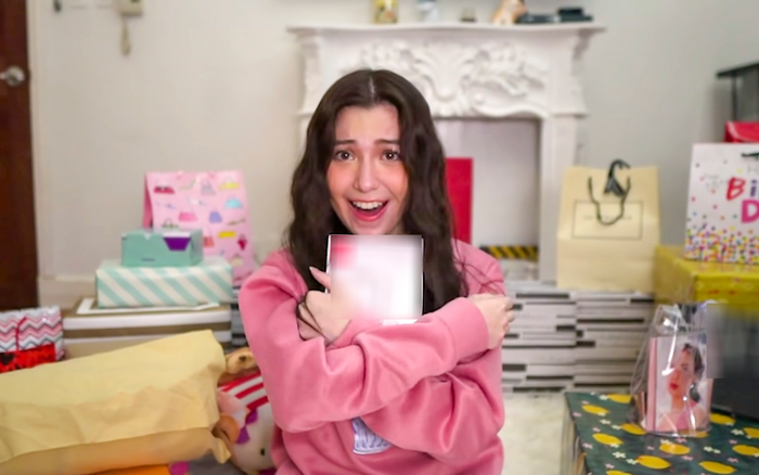 Vlogger nổi tiếng khoe được Lee Min Ho tặng quà, bất ngờ khi tìm ra sự thật Ảnh 2