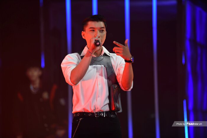 Vpop tuần qua: Lộ diện top 40 King of Rap, Knet chê MV Sơn Tùng 'dở tệ', Minh Tú gặp rắc rối vì BTS Ảnh 1