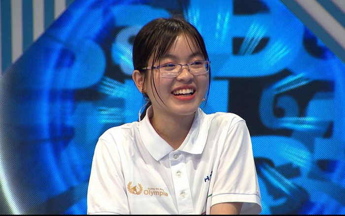 Những quán quân nữ 'Đường lên đỉnh Olympia' năm thứ 20: Người phá kỷ lục điểm số, người hội tụ trọn 'combo xinh đẹp - giỏi giang- hài hước' Ảnh 2