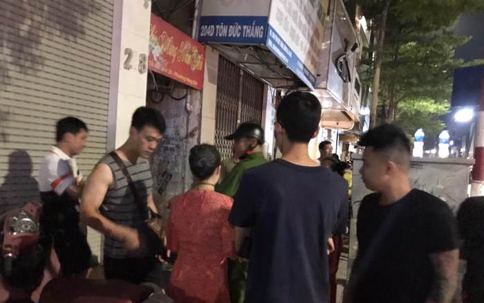 Công an truy bắt kẻ bạo hành con gái 6 tuổi ở Bắc Ninh tại Hà Nội Ảnh 2