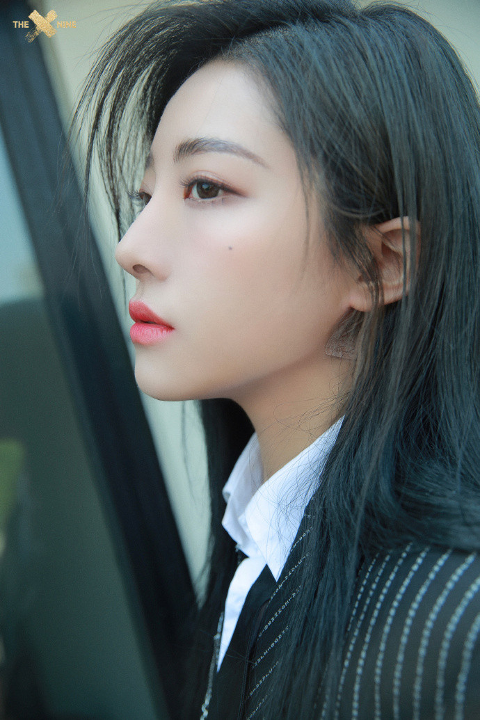 Ngu Thư Hân - Cúc Tịnh Y trở thành tâm điểm khi cùng ở một sự kiện, Dụ Ngôn là visual đỉnh của The9 Ảnh 27