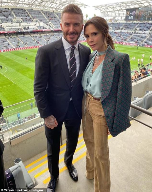 Vợ chồng David Beckham nhiễm Covid-19 vì ham tiệc tùng? Ảnh 2