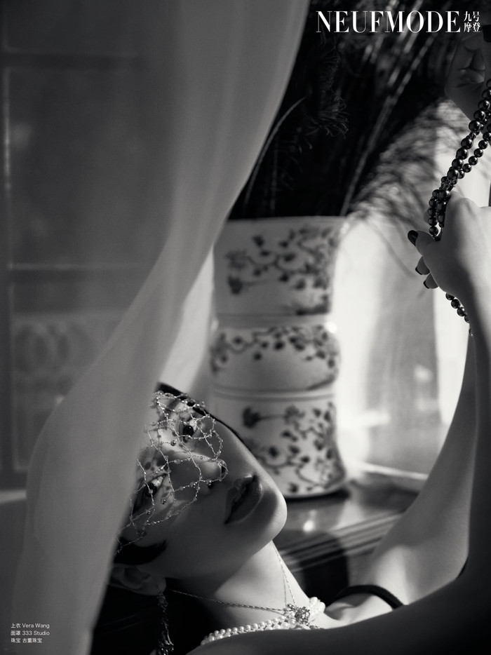 Trang phục đậm chất xa hoa và đầy quyến rũ của các thiếu nữ 20’s cho style của mình