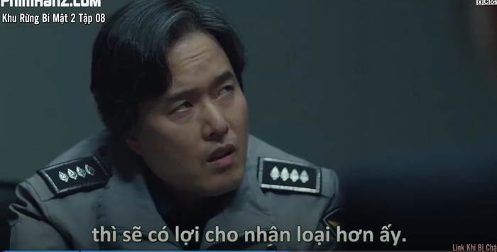 Tổ trưởng Beak có thái độ bất mãn khi bị hỏi cung 
