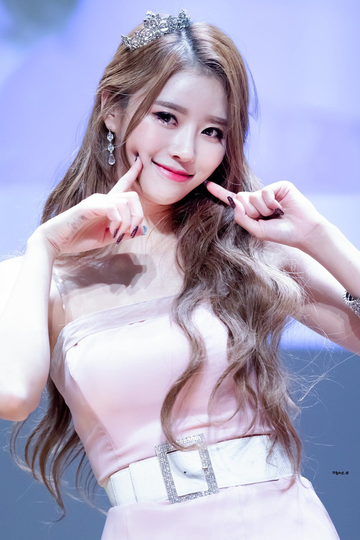 Nữ idol Mijoo (Lovelyz) bị tố quấy rối tình dục, sỗ sàng hỏi người lạ chuyện 18+ Ảnh 4