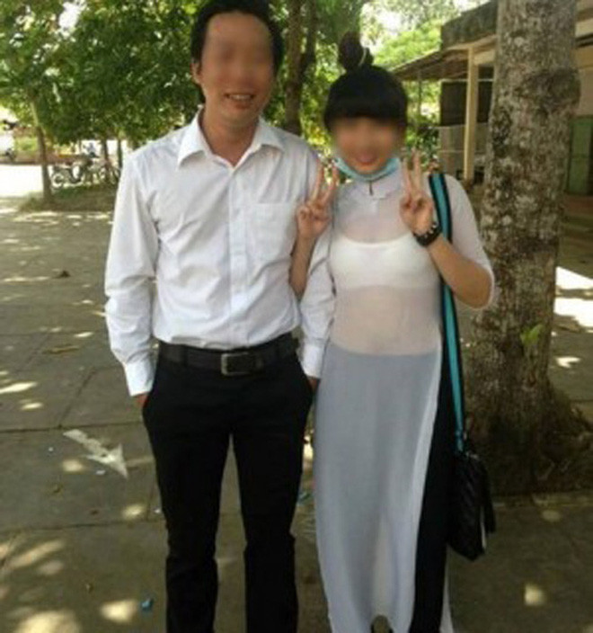 Một trường hợp nữ sinh khác diện trên mình chiếc áo dài khá mỏng khiến cư dân mạng lắc đầu ngao ngán