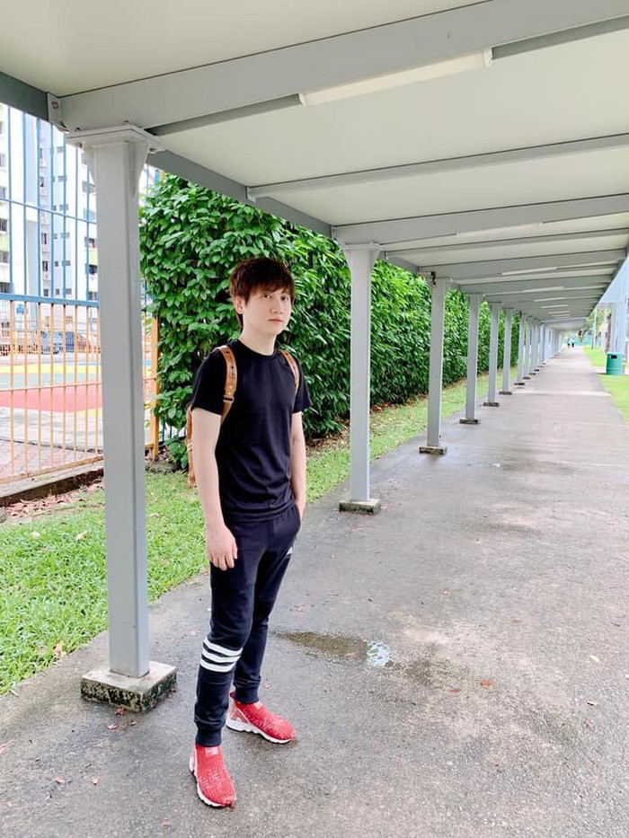 Người hâm mộ đều cho rằng anh chỉ cần giữ vóc dáng vừa vặn như lần giảm 17kg là đẹp rồi.