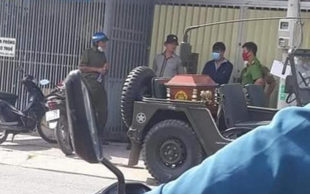 Phát hiện thi thể bé gái sơ sinh trong thùng rác ở TP.HCM Ảnh 2