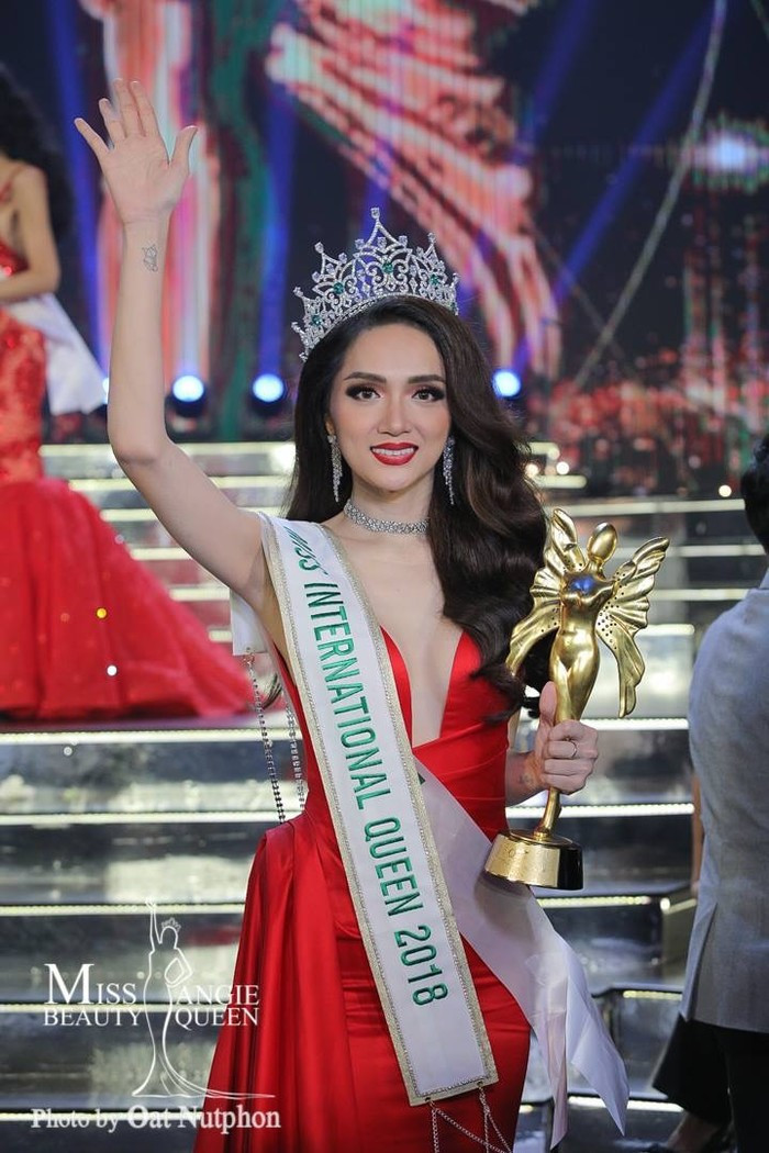 Và đăng quang ngôi vị cao nhất một cách thuyết phục.&nbsp;