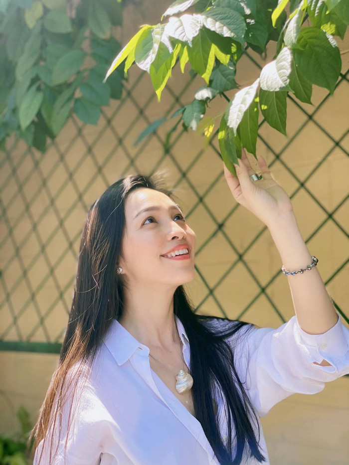 Vượt qua nhiều biến cố trong quá khứ, có thể nói cuộc sống hiện tại của cô khiến nhiều người không khỏi ngưỡng mộ.