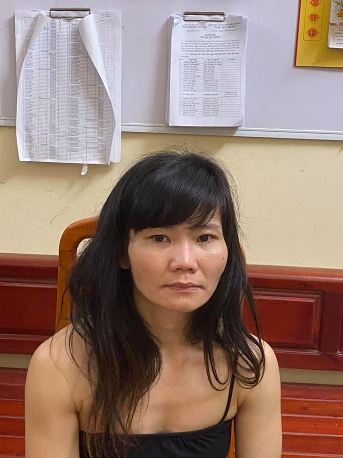 Nguyễn Thị Hường tại cơ quan công an.