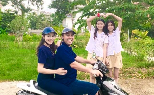 MC Quyền Linh nịnh vợ cực ngọt nhân dịp kỷ niệm 15 năm đám cưới Ảnh 2