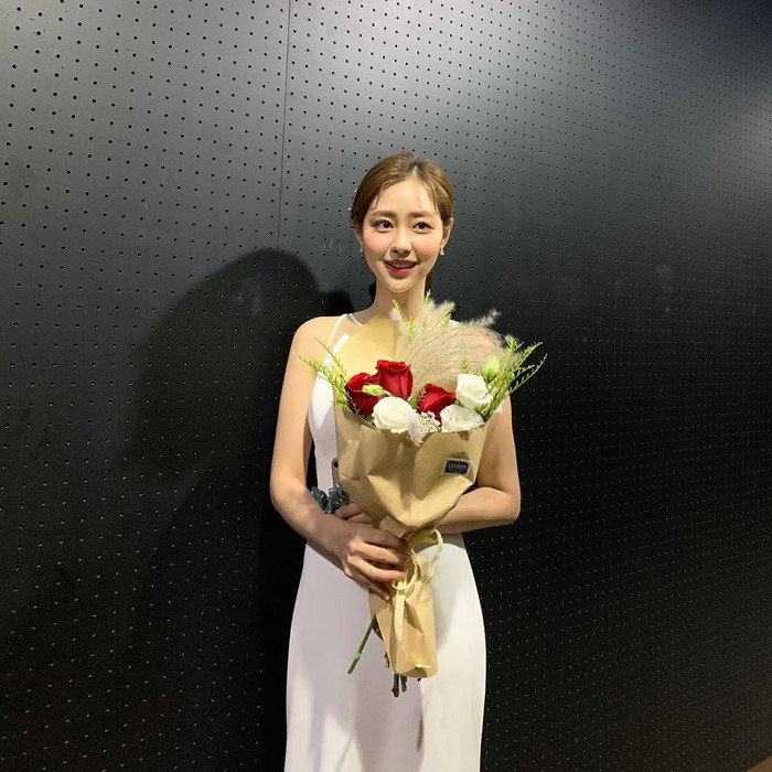 Nhan sắc 'Hoa hậu truyền thống Hàn Quốc 2020' bỏ xa Á hậu: Knet nói gì? Ảnh 26