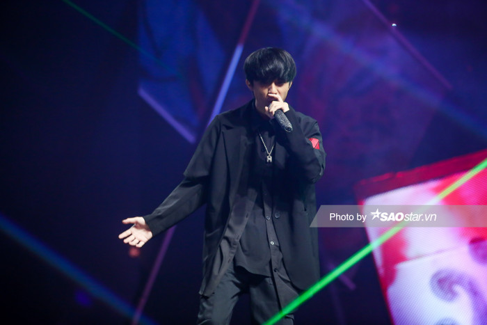 Nhật Hoàng lội ngược dòng 'bùng nổ' với bản Rap 'Bánh trôi nước', đại diện 'đội cảm tử bảng D' tiến thẳng vào Top 20 Ảnh 10