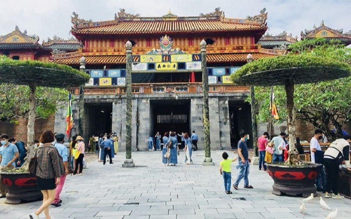 Thừa Thiên Huế cho phép các hoạt động có giới hạn trở lại bình thường từ 0h ngày 12/9 Ảnh 2