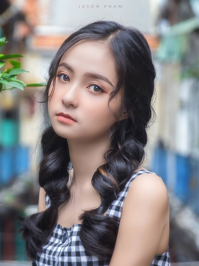 Nữ sinh ĐH Tôn Đức Thắng dự thi Hoa hậu Việt Nam 2020: 'Tham gia để bản thân vượt khỏi vùng an toàn' Ảnh 9