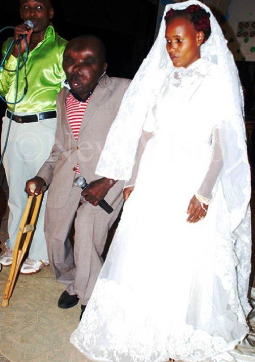 Godfrey và người vợ thứ nhất