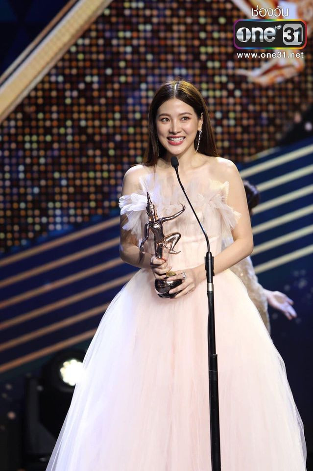 Baifern Pimchanok tại lễ trao giải Nataraj lần thứ 11