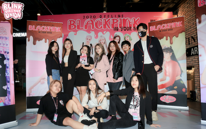BlackPink không mau tới Việt Nam đi thôi: V-Blinks phá bỏ mọi giới hạn, làm hẳn offline mang tầm mini concert 'đỉnh' thế này! Ảnh 2