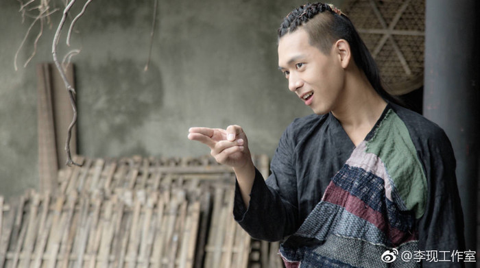 Lý Hiện bị nói là 'kẻ hai mặt' khi có thao tác khác nhau trên hai trang mạng xã hội Ảnh 6