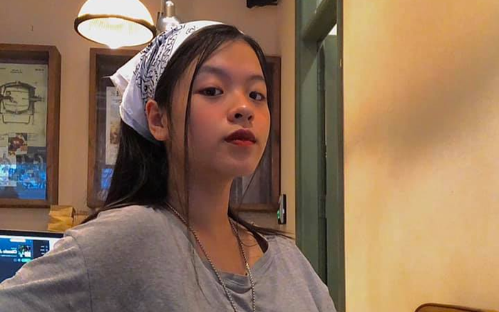 Ở tuổi 16, con gái út NSƯT Chiều Xuân gây chú ý khi khoe ảnh lột xác theo đuổi phong cách gợi cảm Ảnh 2