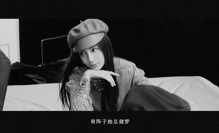 Thì mỹ nhân Cbiz chọn kiểu mũ beret da bò đầy hút mắt 