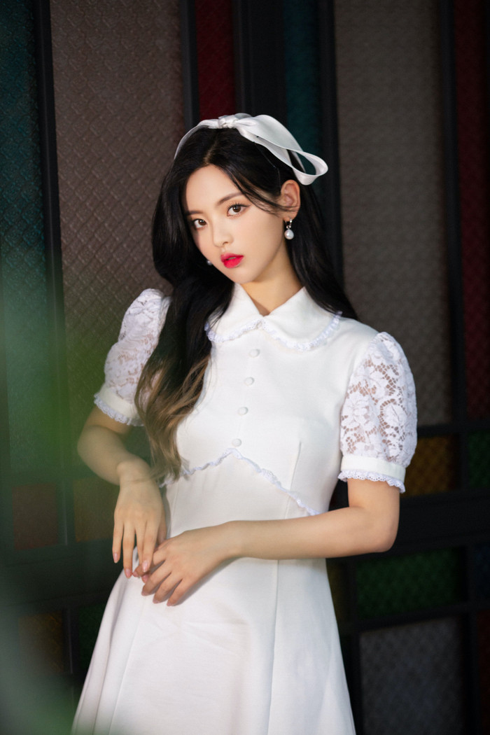 Dương Siêu Việt tự gọi mình là 'Cinderella', cho rằng diễn xuất không kém bất cứ ai Ảnh 13