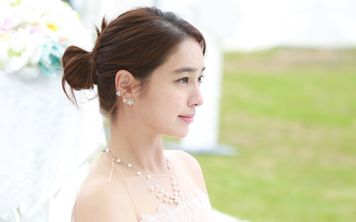 'Bà xã Lee Byung Hun' Lee Min Jung tựa nữ thần trong đám cưới: Lập tức đứng top 2 Naver Ảnh 2