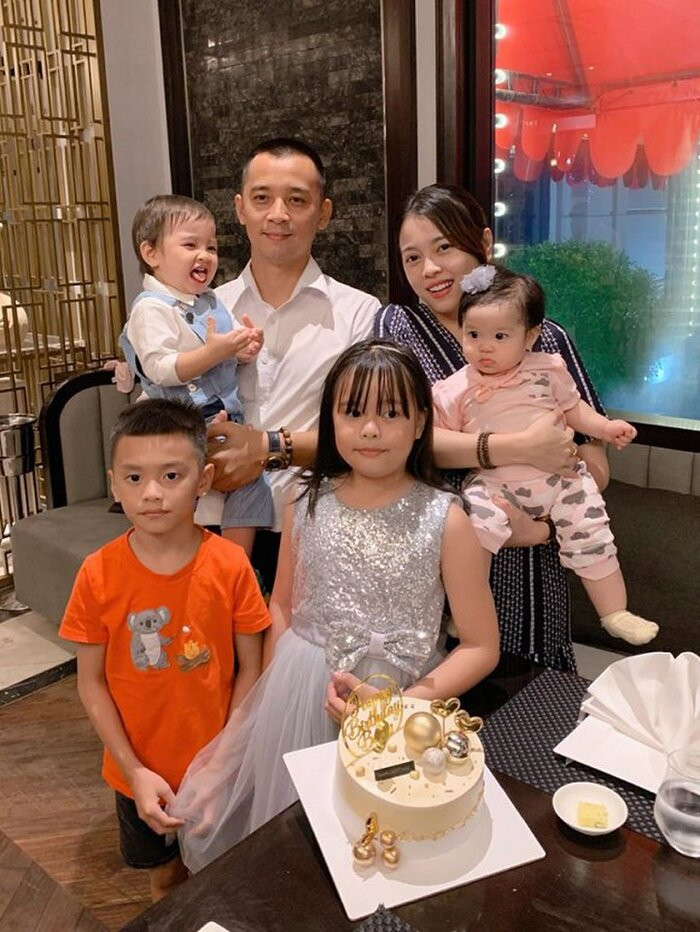 'Tái xuất' sau 2 tháng 'ở ẩn', nhan sắc của hotmom Hằng Túi ở những tháng cuối thai kỳ gây bất ngờ Ảnh 3