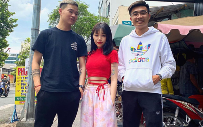 Đăng ảnh cùng người yêu cũ, Linh Ngọc Đàm khiến dân mạng 'xoắn não' vì điều này Ảnh 2