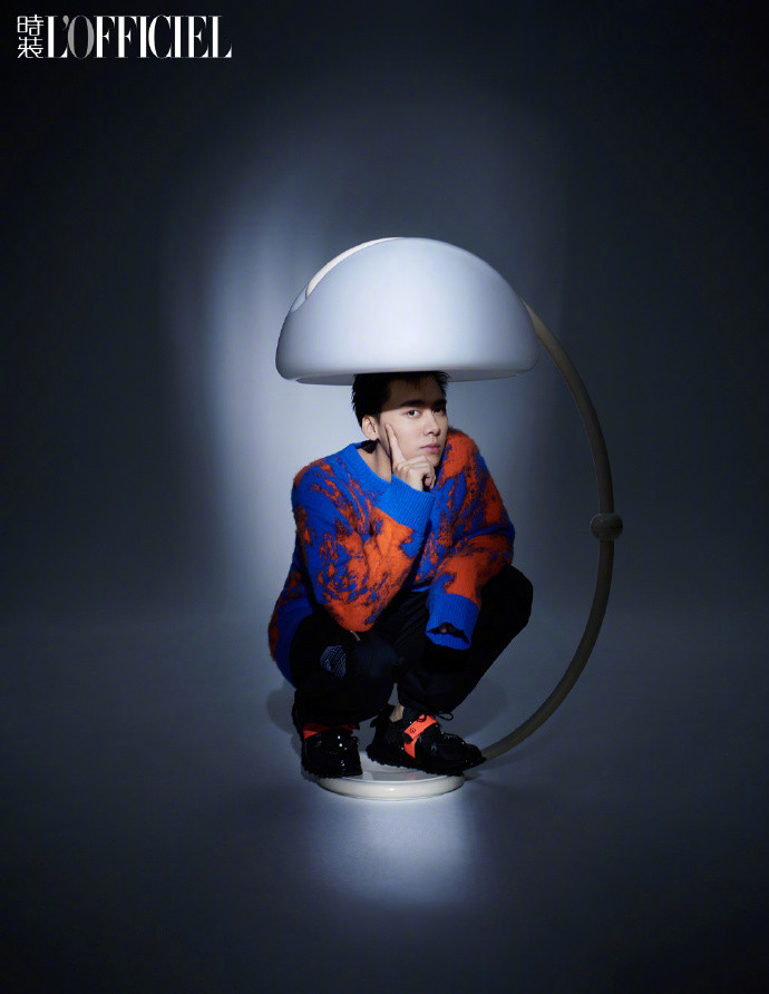 Cư dân mạng phát cuồng với hình ảnh tóc bạch kim cổ trang của Lý Dịch Phong trong 'Kính song thành' Ảnh 16