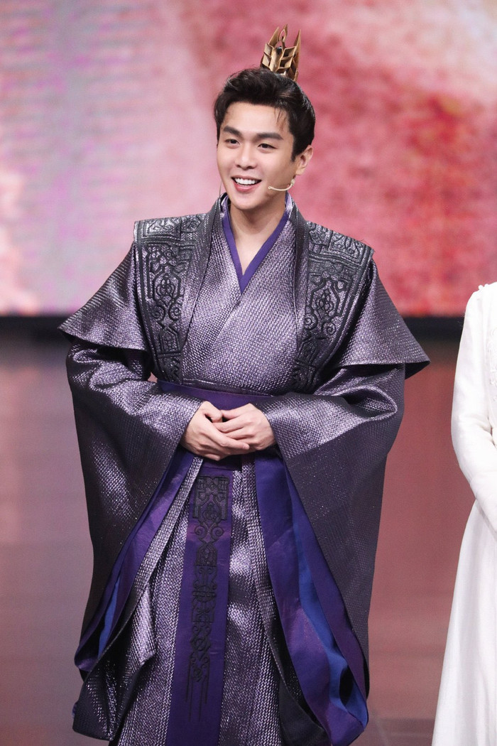 Lưu Hạo Nhiên ăn 'bánh gato miễn phí' khi Trương Nhược Quân khoe tăng 5 kg vì ở với vợ Ảnh 16