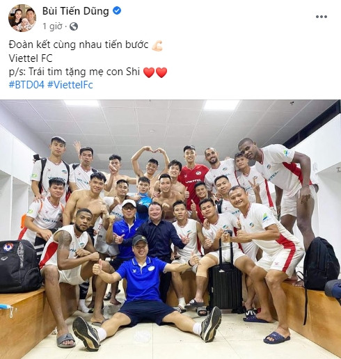 Bùi Tiến Dũng chia sẻ niềm vui sau trận.
