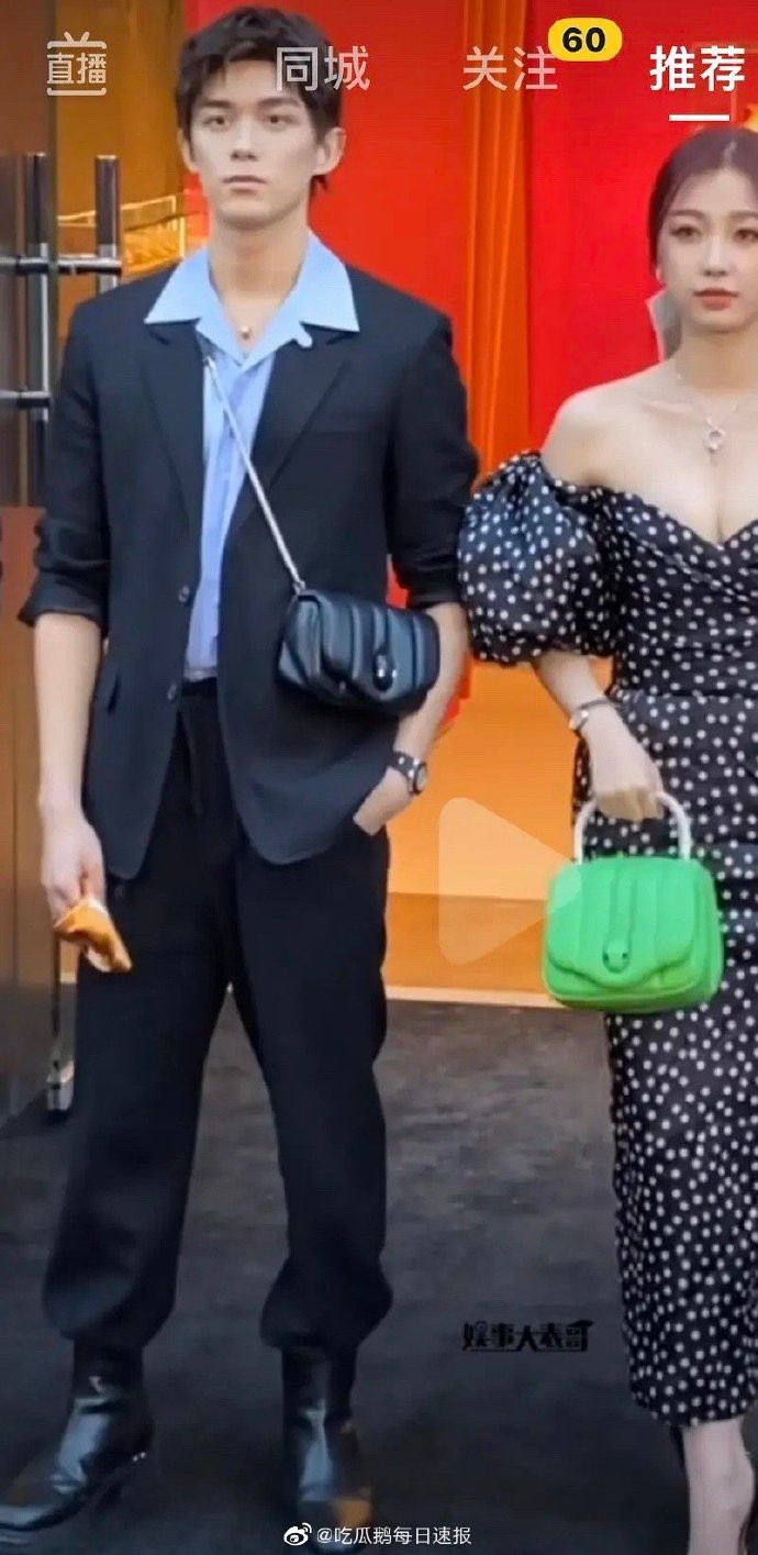 Ngô Lỗi cứ như 'biến hình' thành Đinh Vũ Hề, Cnet: Hai người họ giống nhau quá! Ảnh 10