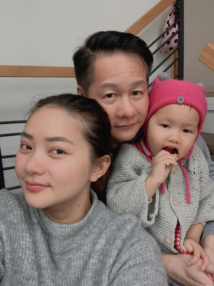 Phan Như Thảo cùng ông xã Đức An và con gái