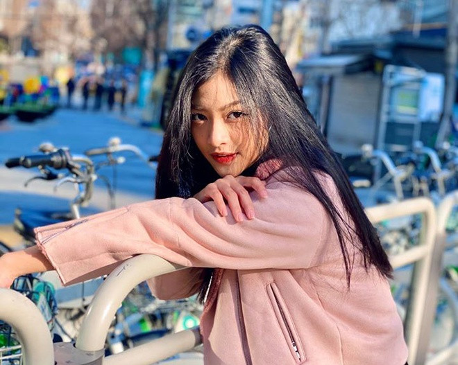 Với hành động này, phải chăng Ngọc Trinh cũng đang mê mẩn Lona (King of Rap 2020)? Ảnh 6