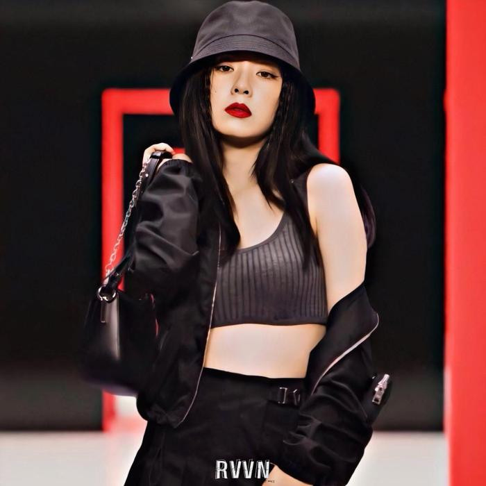 Irene (Red Velvet) trở thành đại sứ thương hiệu cho Prada