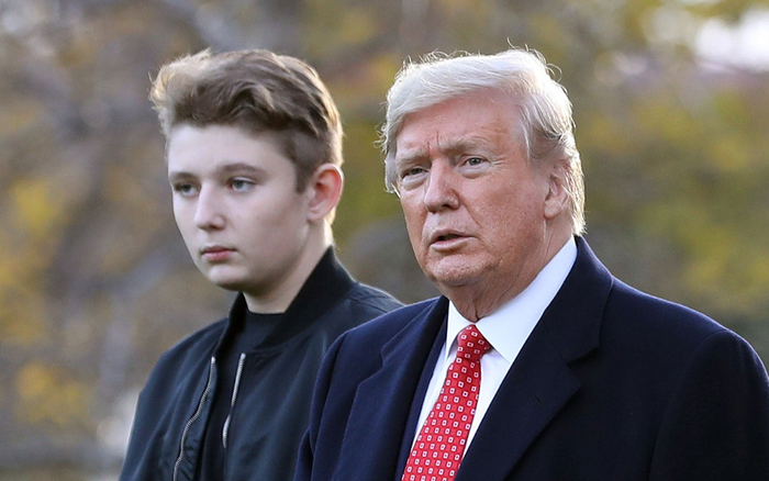 Cậu ấm nhà Trump đam mê bóng đá từ tấm bé Ảnh 2