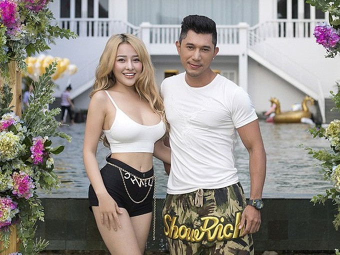 Ngân 98 đang ẩn ý về ai?