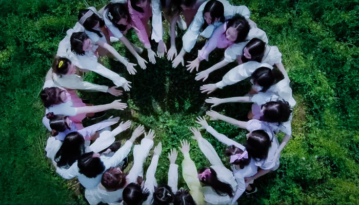 Sẽ ra sao khi 23 thành viên nhóm nhạc SGO48 cùng nhau xuất hiện trong MV comeback? Ảnh 4