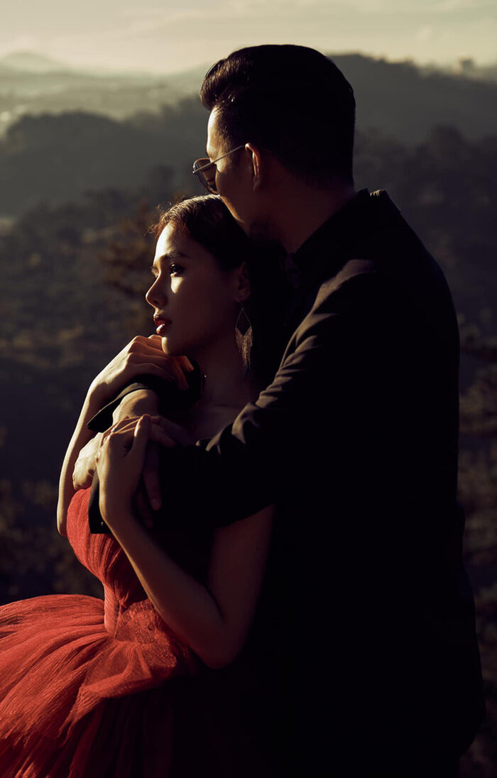 Phu nhân tập đoàn nghìn tỷ và vợ 'streamer giàu nhất Việt Nam' bất ngờ trở thành 'chị em sinh đôi' vì... quá giống nhau Ảnh 10