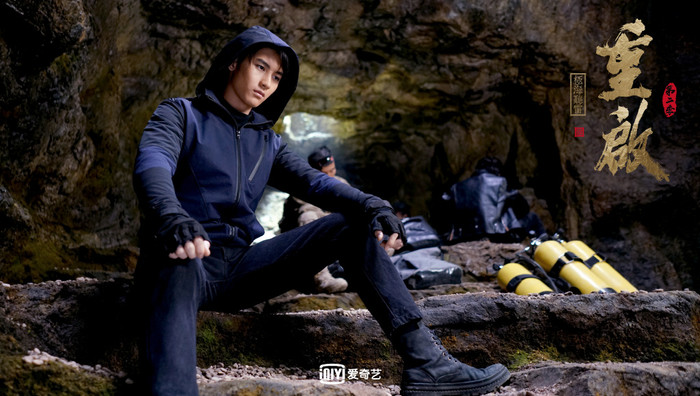 Có một Chu Nhất Long vô cùng ấn tượng trong 'Trùng khởi' và 'Tôi thân yêu' Ảnh 13