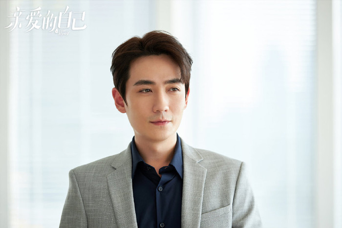 Có một Chu Nhất Long vô cùng ấn tượng trong 'Trùng khởi' và 'Tôi thân yêu' Ảnh 18